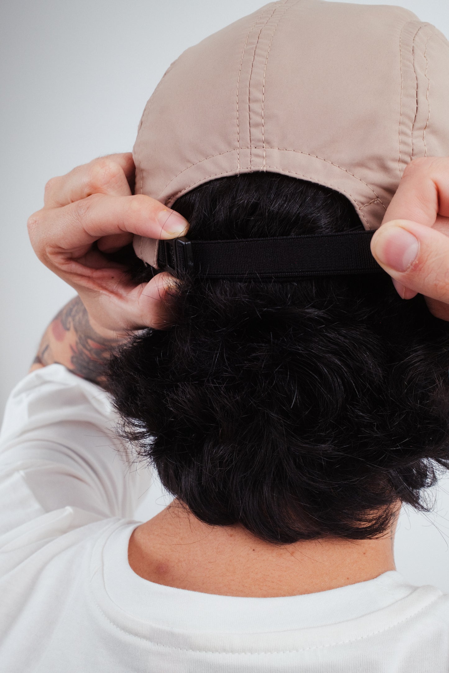 Gorra Five Panel Beige