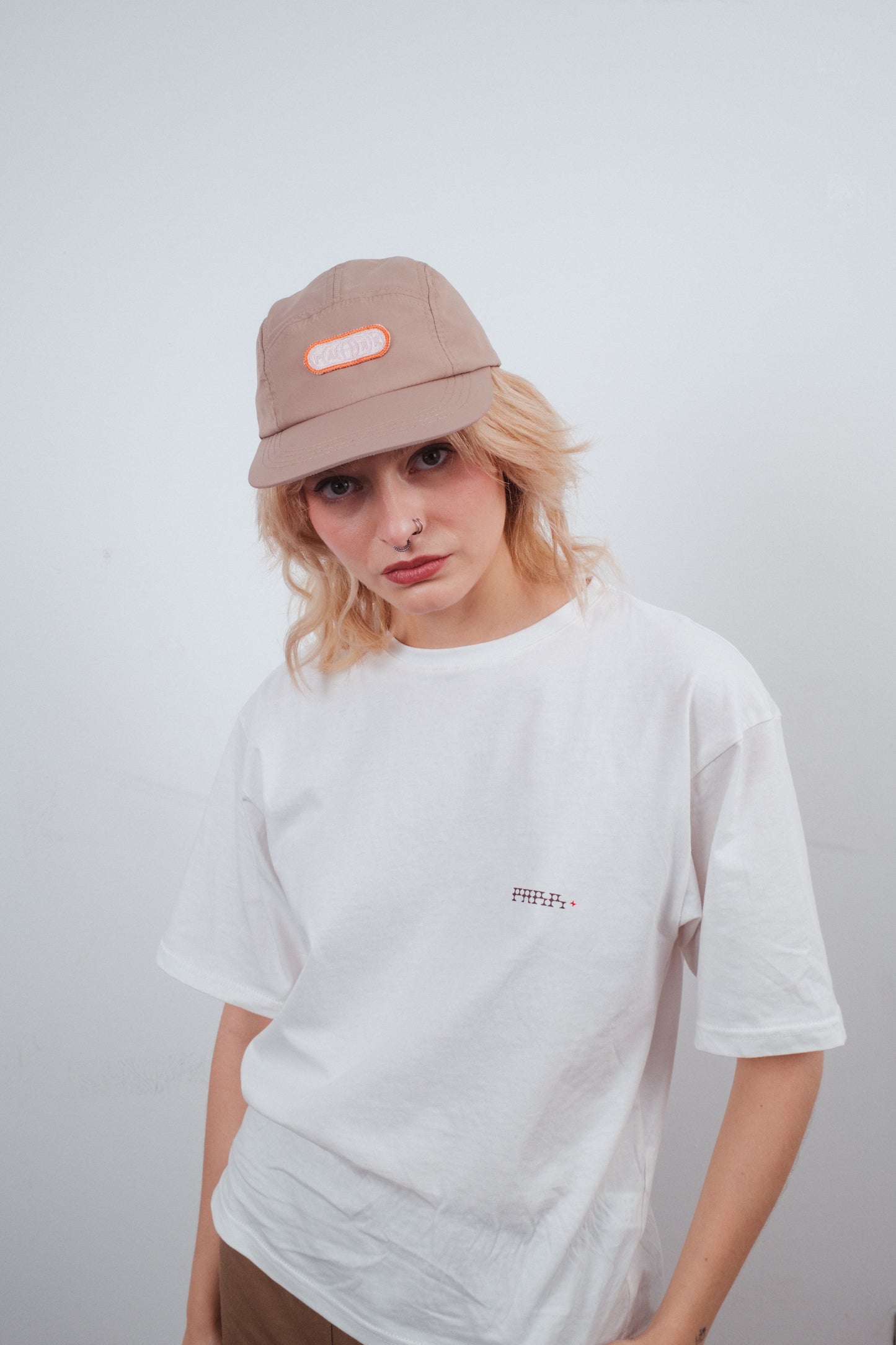 Gorra Five Panel Beige