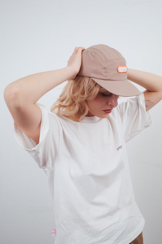 Gorra Five Panel Beige